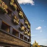 Familotel Alphotel Hotel 4*