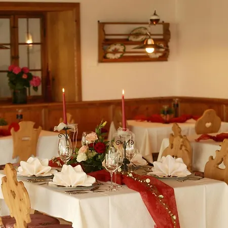 Hotel Familotel Alphotel Hirschegg (Vorarlberg)