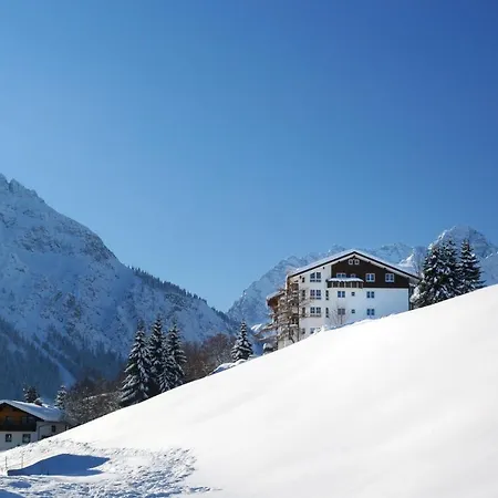 Hotel Familotel Alphotel Hirschegg (Vorarlberg)