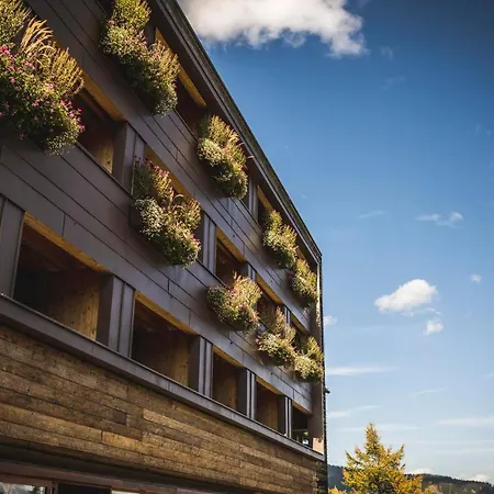 Familotel Alphotel Hotel 4*