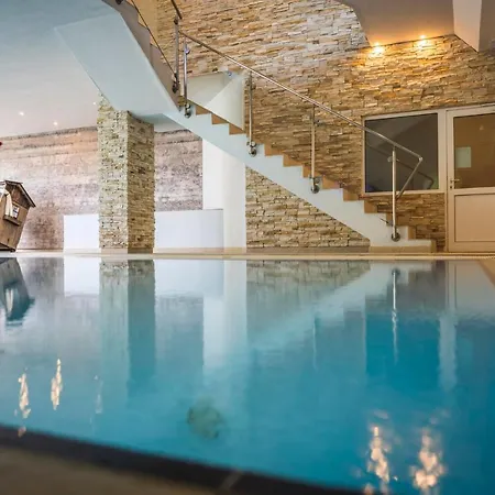 Hotel Familotel Alphotel 4*