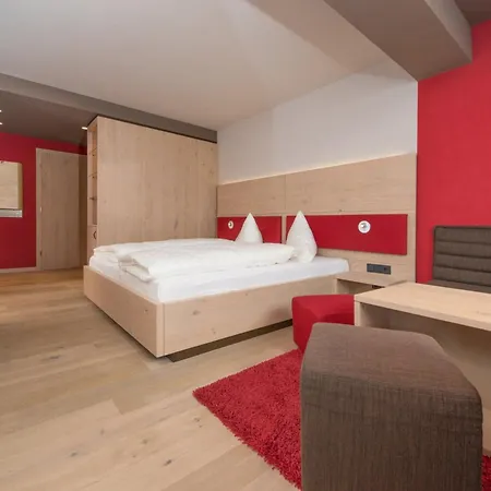 Familotel Alphotel 4*