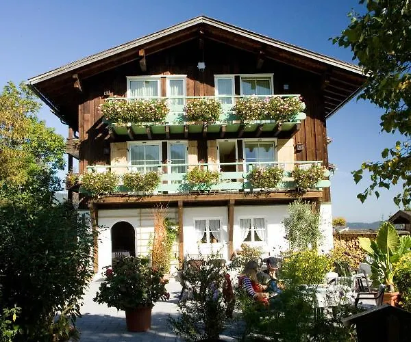 Hotel Familotel Alphotel 4*