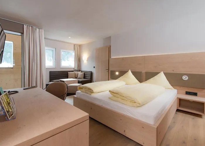 Familotel Alphotel Hotel Hirschegg (Vorarlberg)