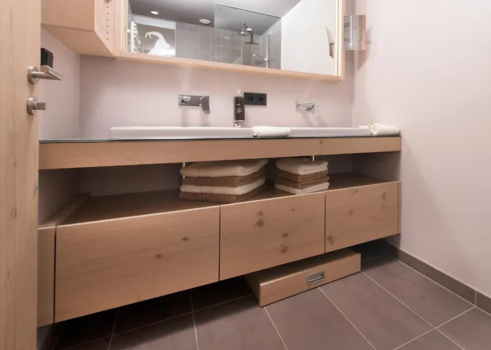 Hotel Familotel Alphotel 4*