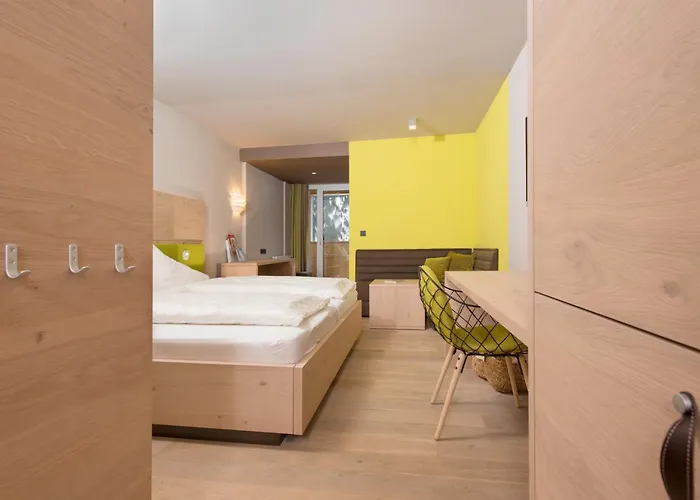 Familotel Alphotel Hotel